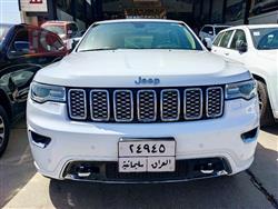 جیپ گراند شیرۆکی